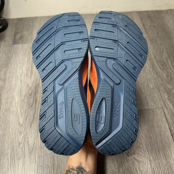 Size 9 - Brooks Launch GTS 9 Orange Blue  Running Shoe Men SAMPLE